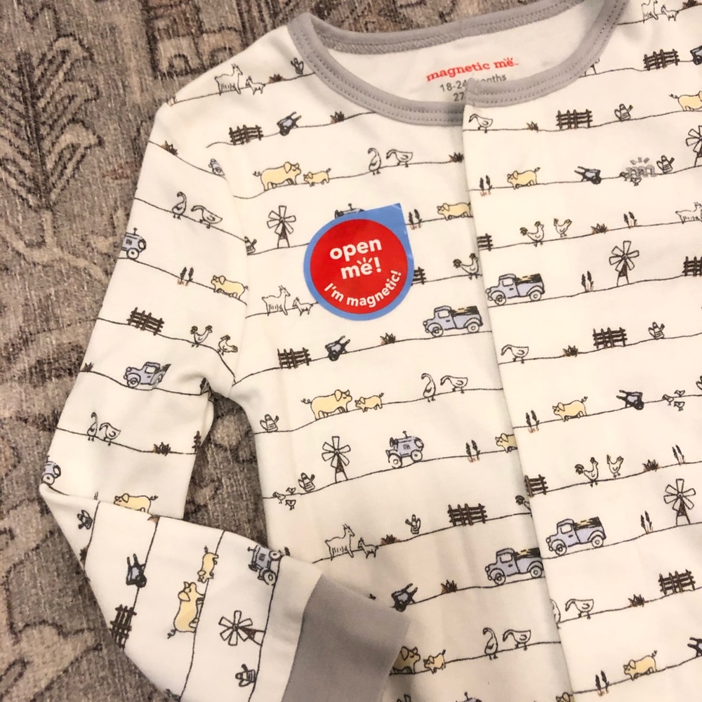 Magnetic Me Dig In Organic Cotton Footies